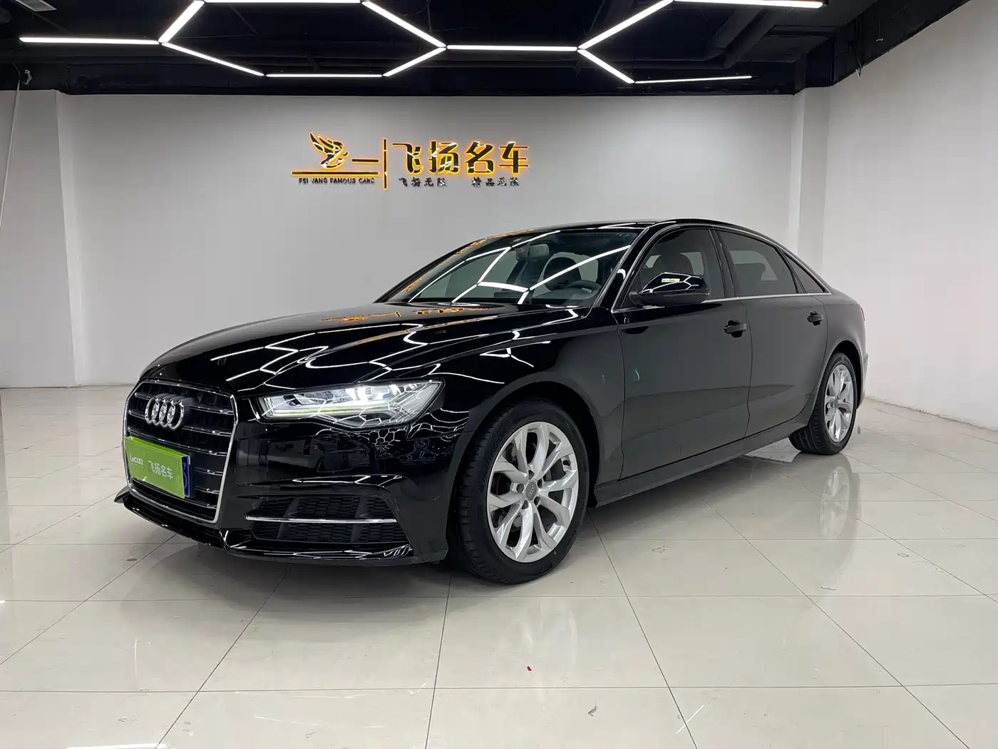 Audi A6L 2018 30th Anniversary 35 TFSI Fashion