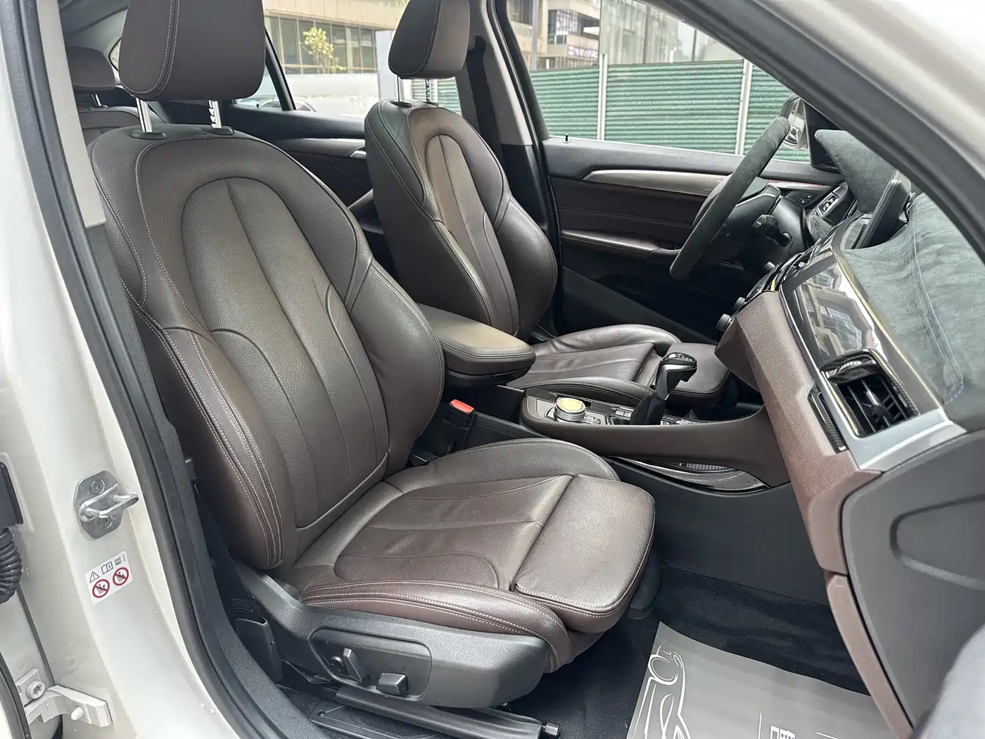 BMW X1 New Energy 2019 xDrive25Le Range Upgrade Edition фото 8