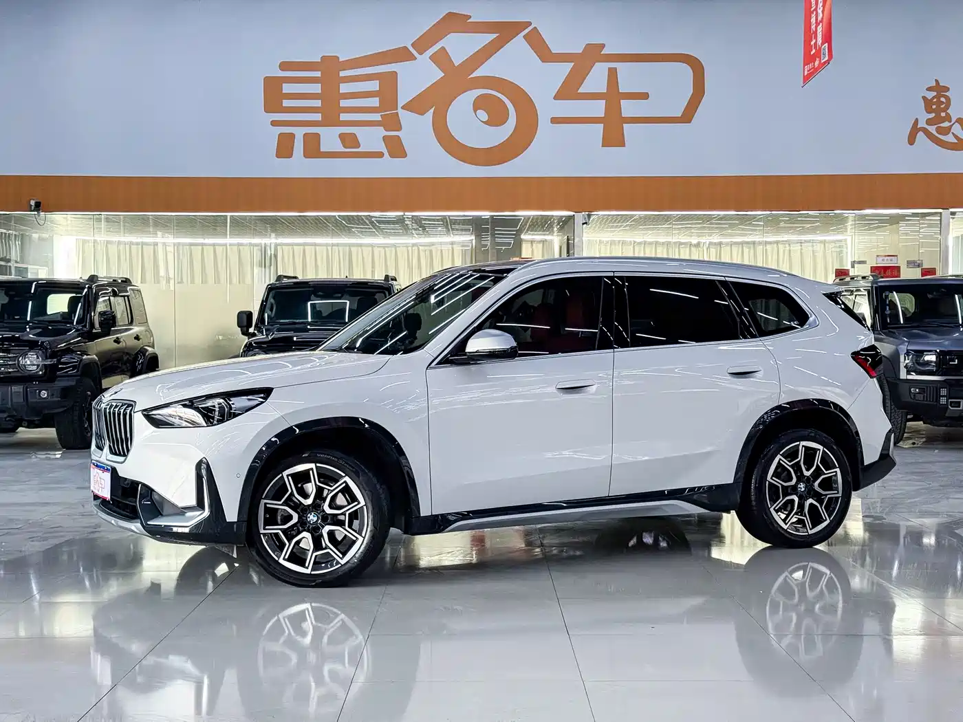 BMW X1 2023 xDrive25Li X Design Package фото 2