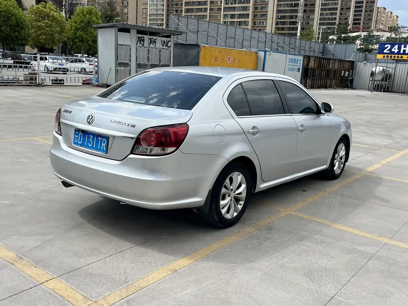 Volkswagen Lavida 2010 1.4TSI Sport Edition фото 9