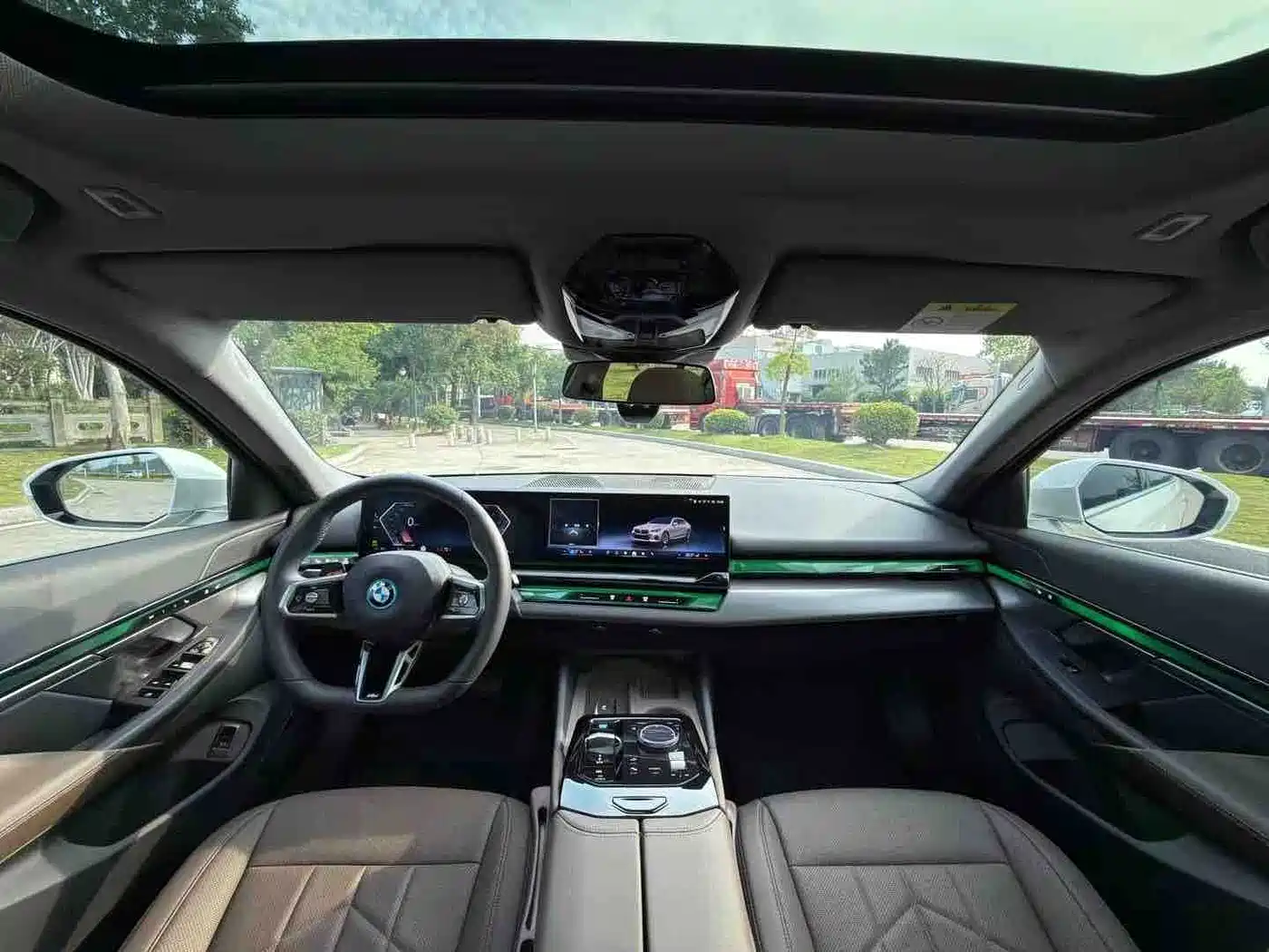 BMW i5 2025 2024 eDrive 35L M Sport Package