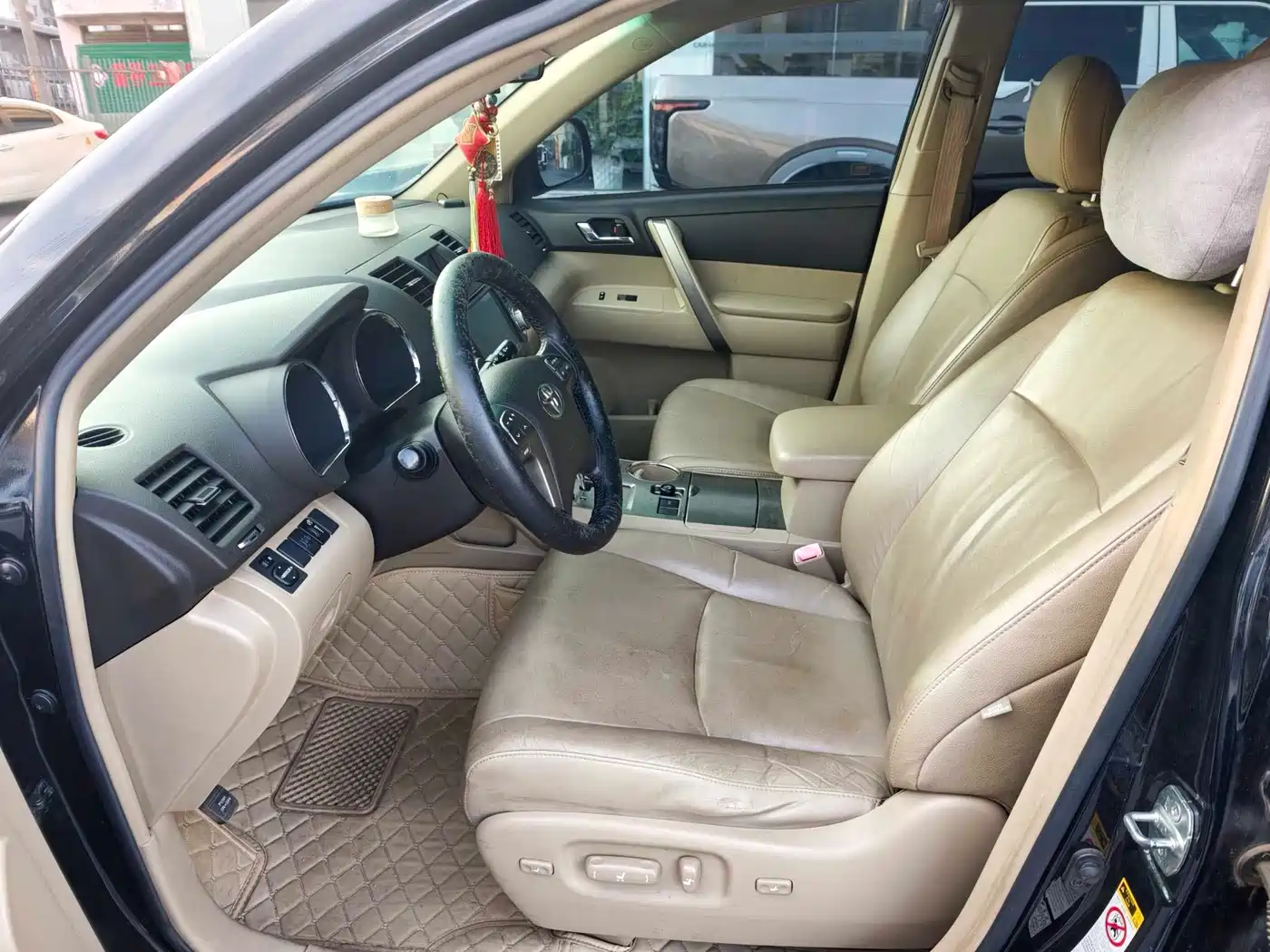 Toyota Highlander 2010 2011 2.7L 2WD 7-seat Luxury Navigation