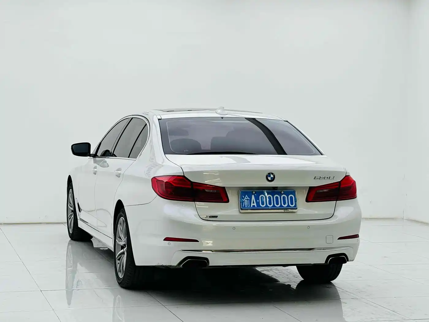 BMW 5 Series 2018 530Li Exclusive Luxury Package фото 4