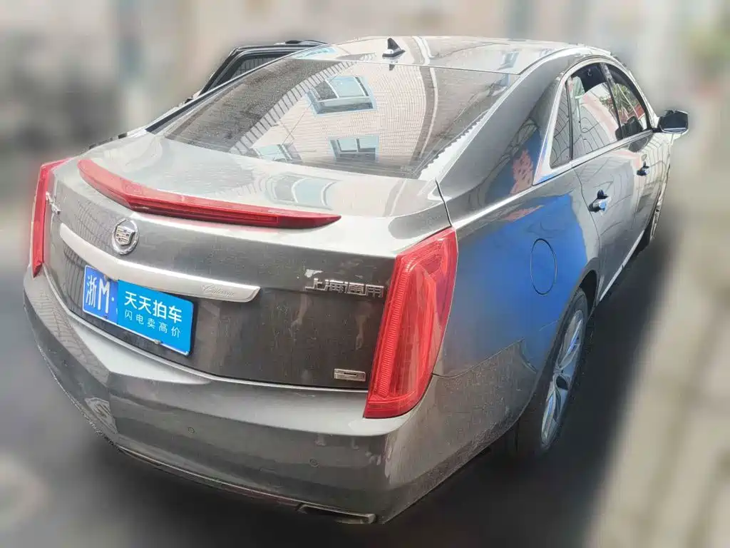 Фото 2 - Cadillac XTS