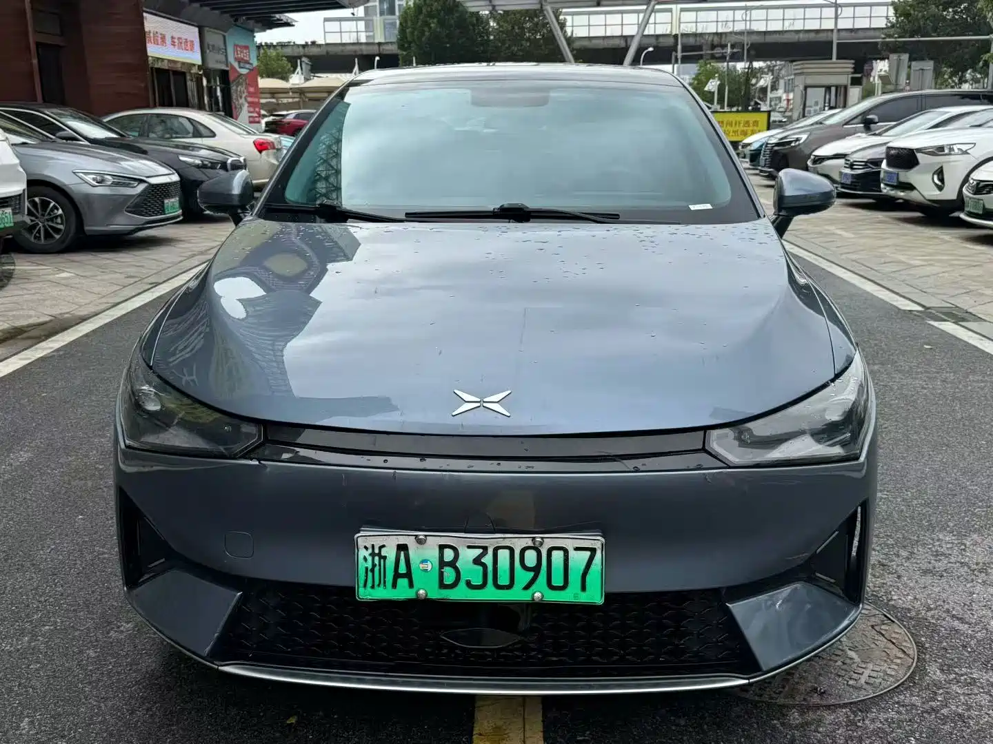Фото 1 - XPeng P5