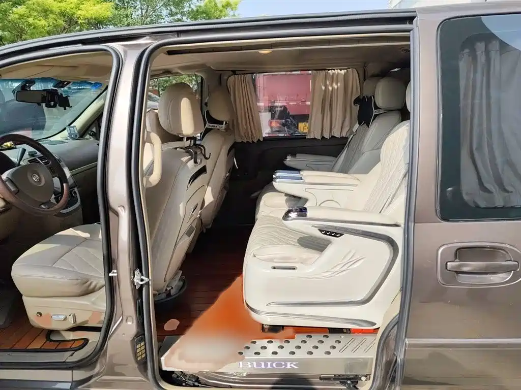 Buick GL8 2014 2.4L Classic Edition фото 15
