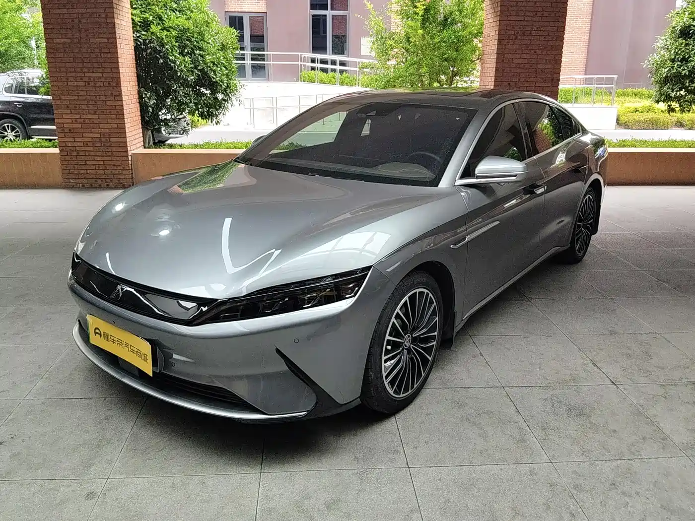 BYD Han 2020 EV Extended Range Luxury