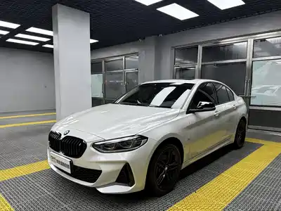 BMW 1