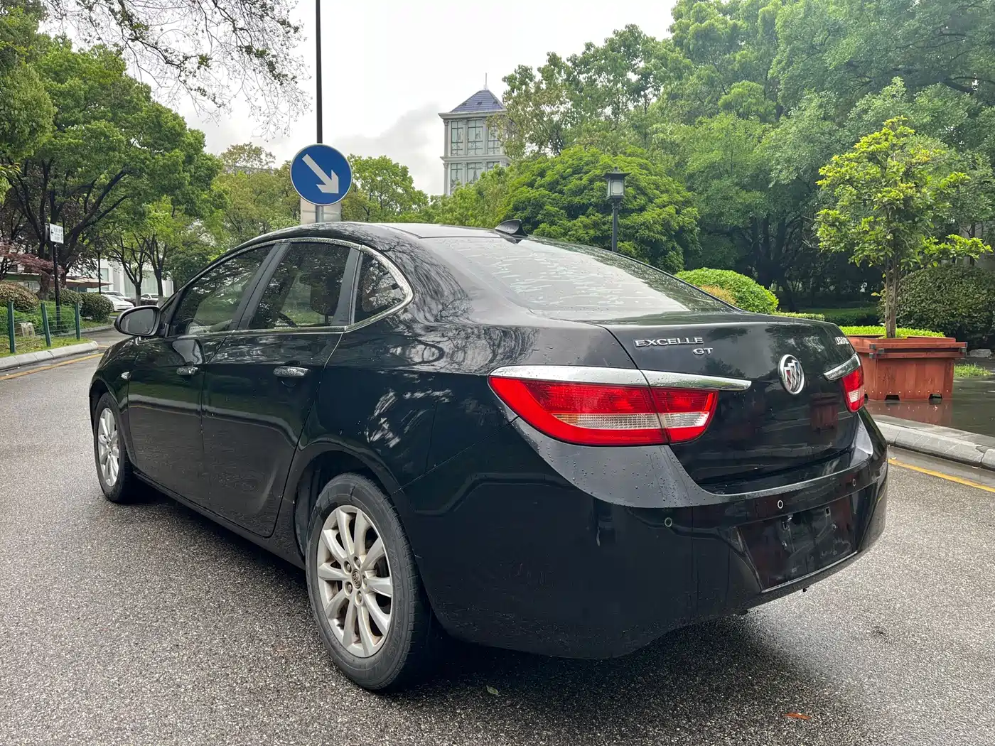 Photo 5 - Buick Excelle
