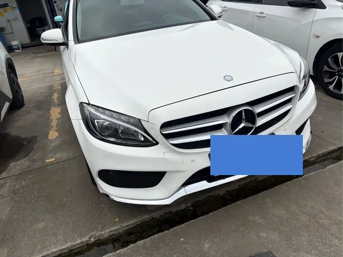 Фото 6 - Mercedes-Benz C-Class