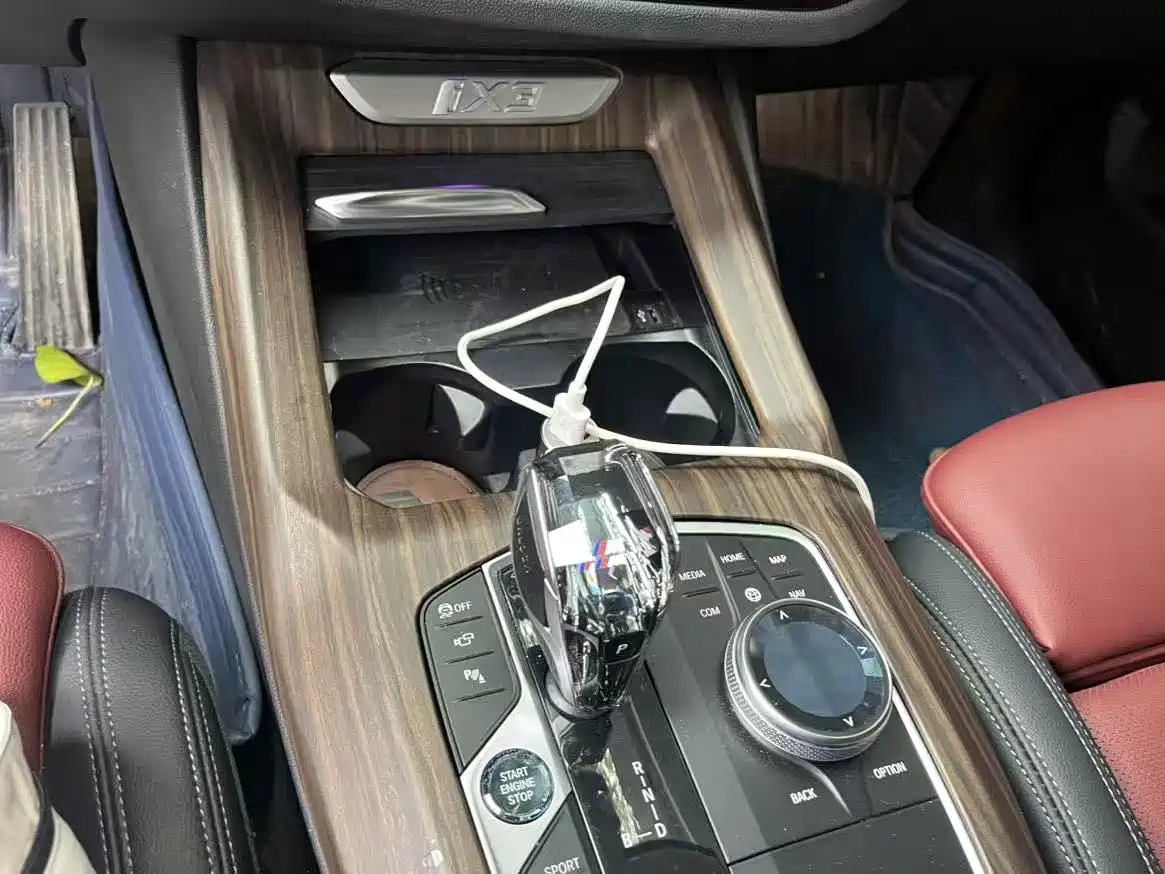 Фото 7 - BMW iX3