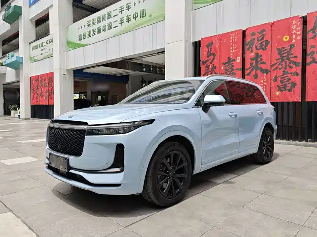 Li Auto Li ONE 2020 Extended Range 6-seater