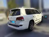 Photo 5 - Lexus LX