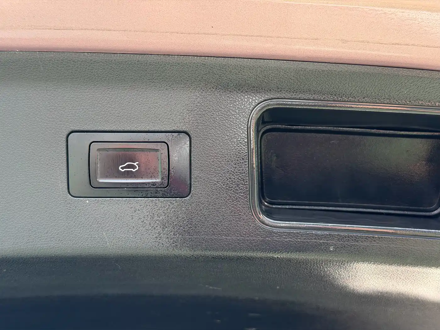 AITO Wenjie AITO M5 2022 Model Pure Electric AWD Performance Edition фото 18