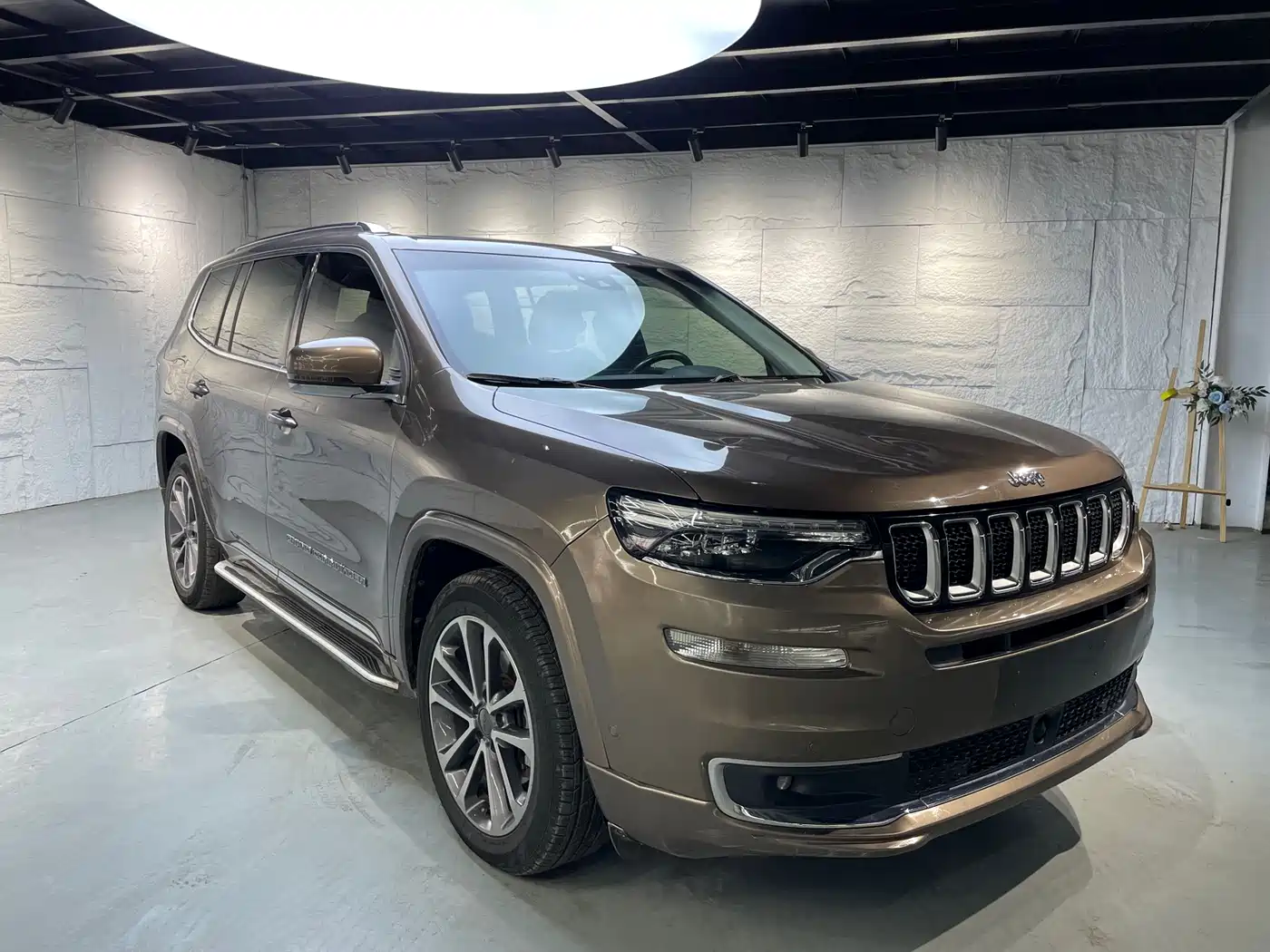 Jeep Grand Commander 2018 2018 2.0T AWD Intelligent Edition (China V)