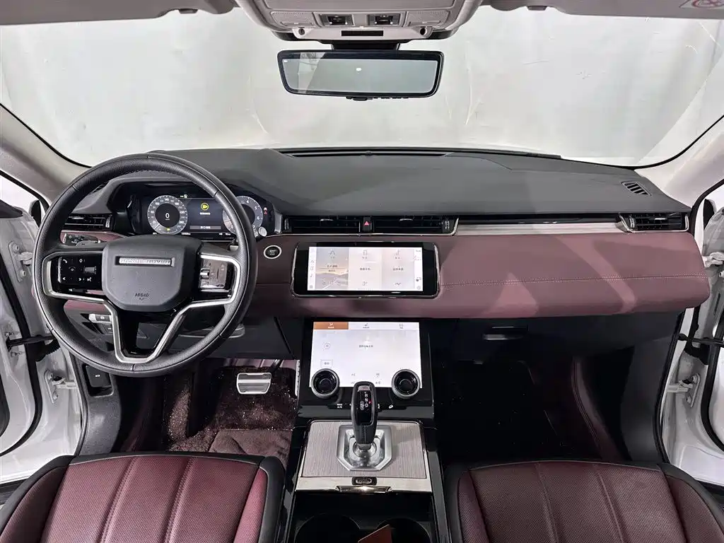 Land Rover Range Rover Evoque 2023 Range Rover Evoque L 249PS Luxury Edition фото 9