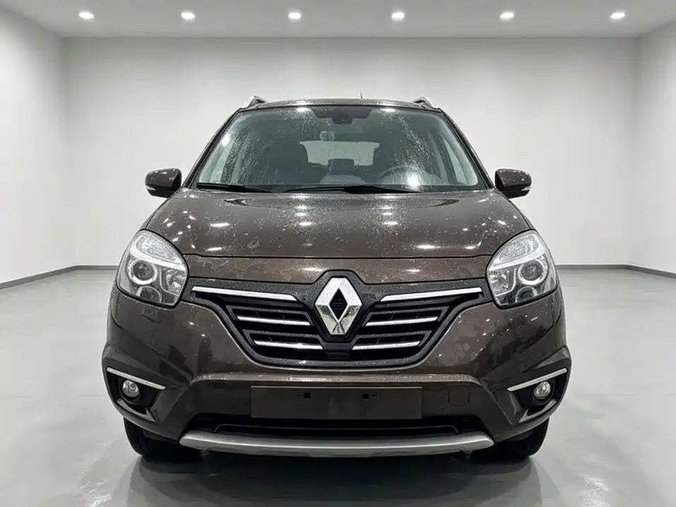 Renault Koleos (Import) 2014 2014 2.5L 2WD Comfort Edition