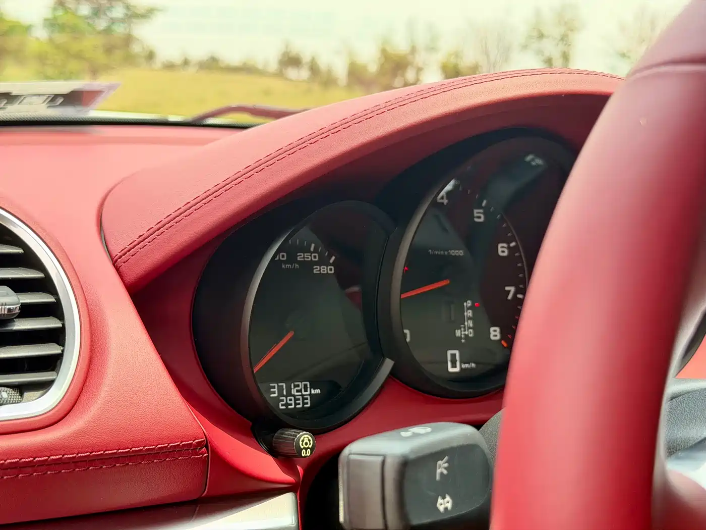 Porsche 718 2018 Cayman 2.0T фото 11