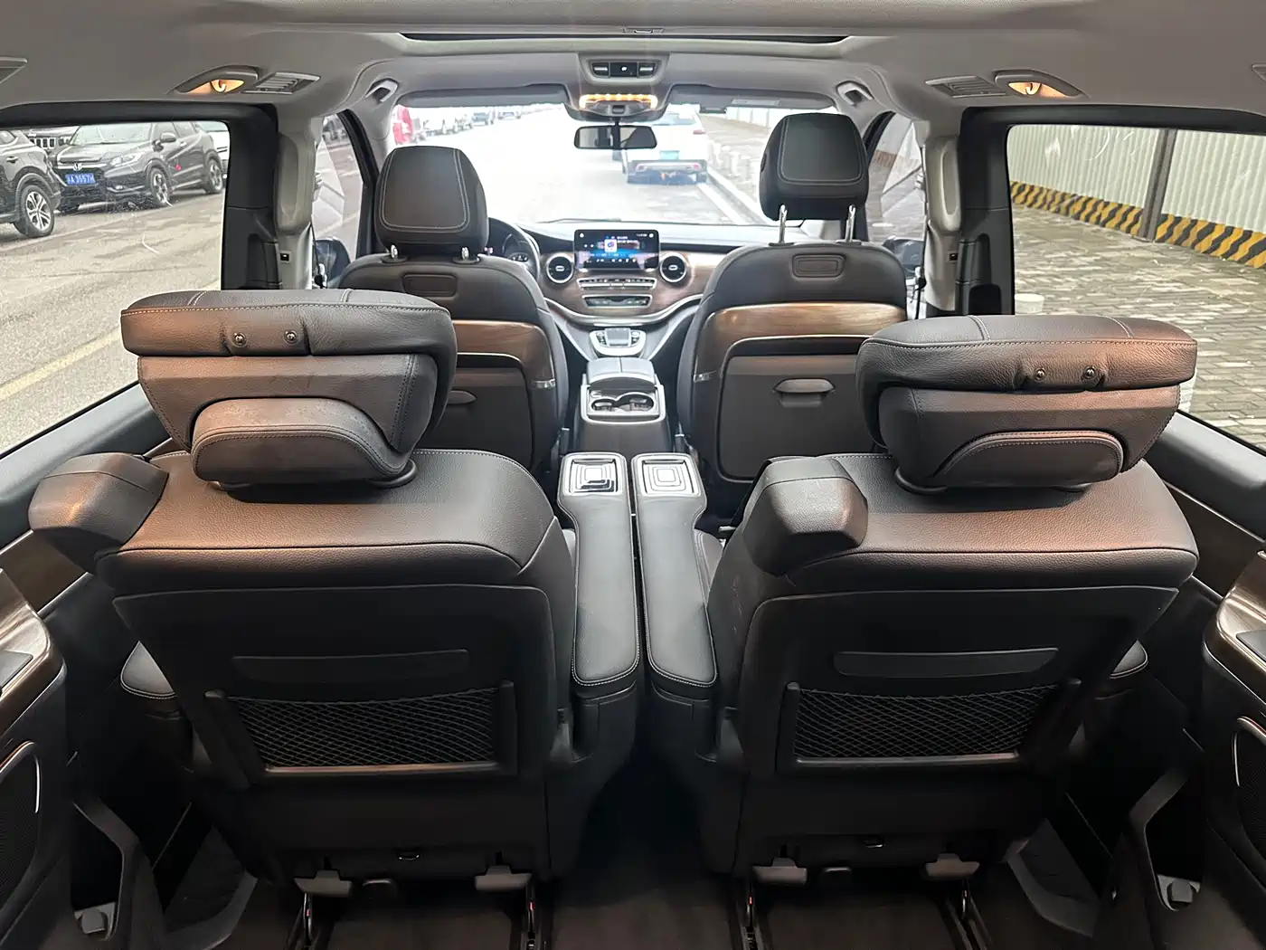 MERCEDES-BENZ V CLASS