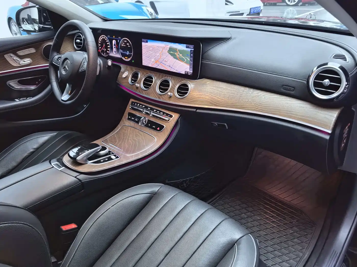Mercedes-Benz E-Class 2016 E 300 L Luxury фото 14