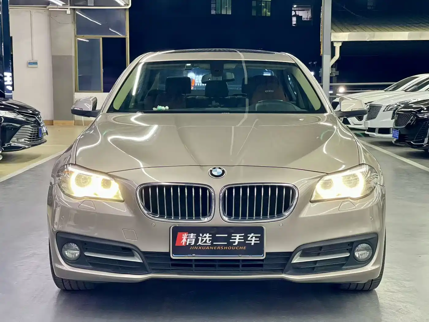 BMW 5 Series 2017 528Li Leading Edition фото 2
