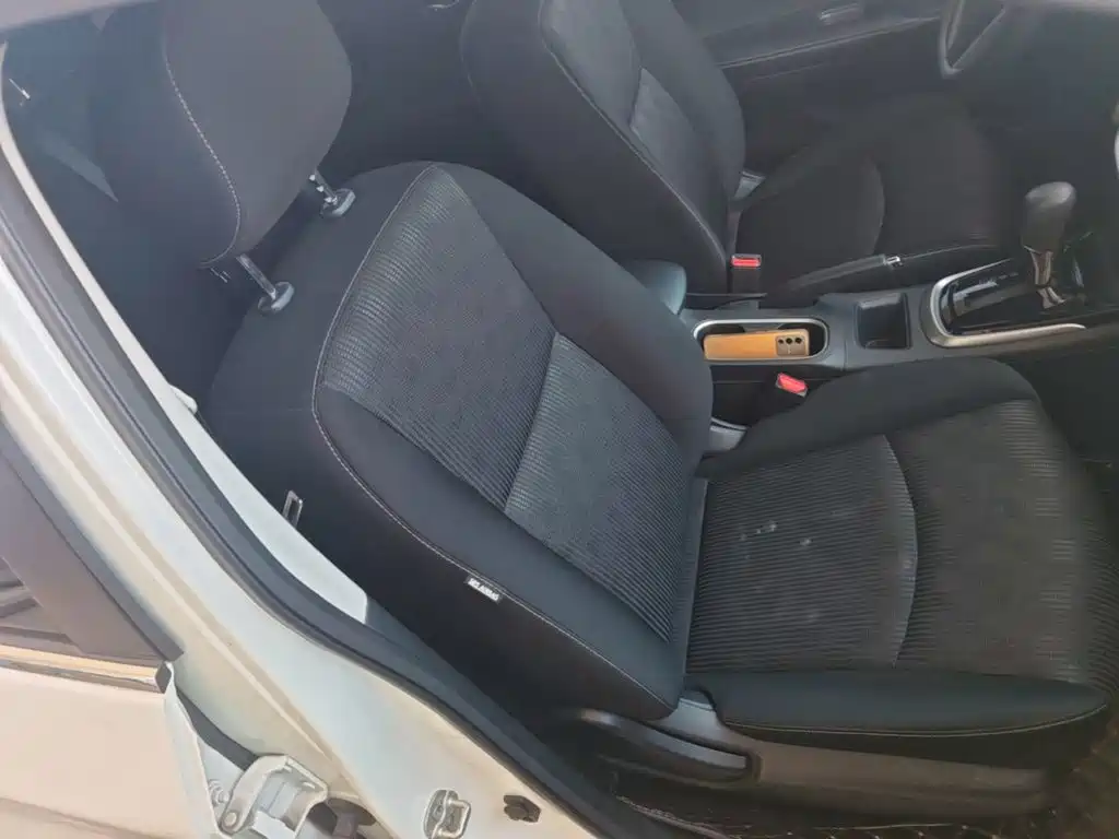 Nissan Tiida, миниатюра 25