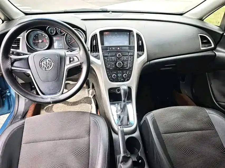 Фото 4 - Buick Excelle