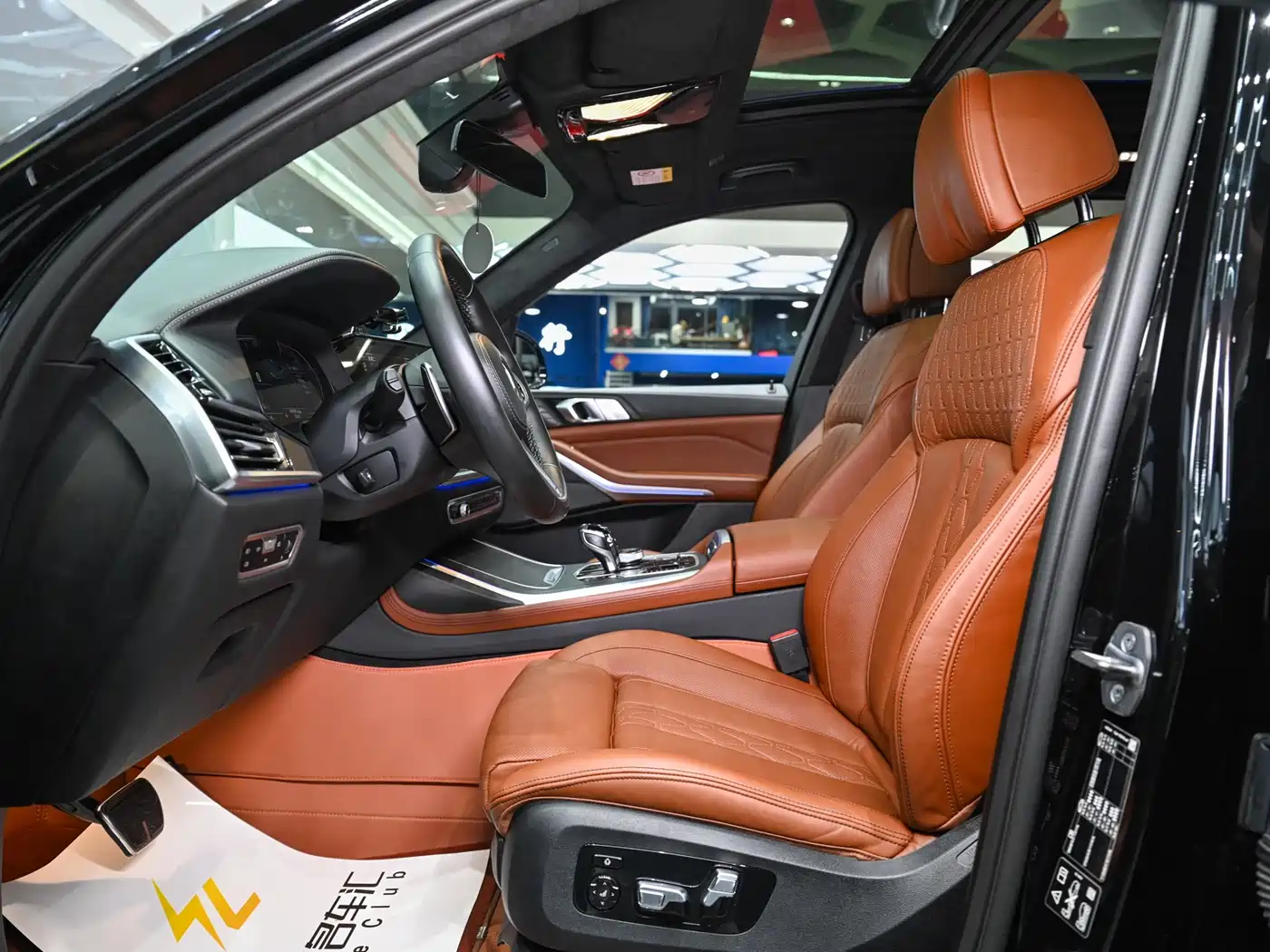 BMW X7 2022 xDrive40i Exclusive M Sport Package фото 18
