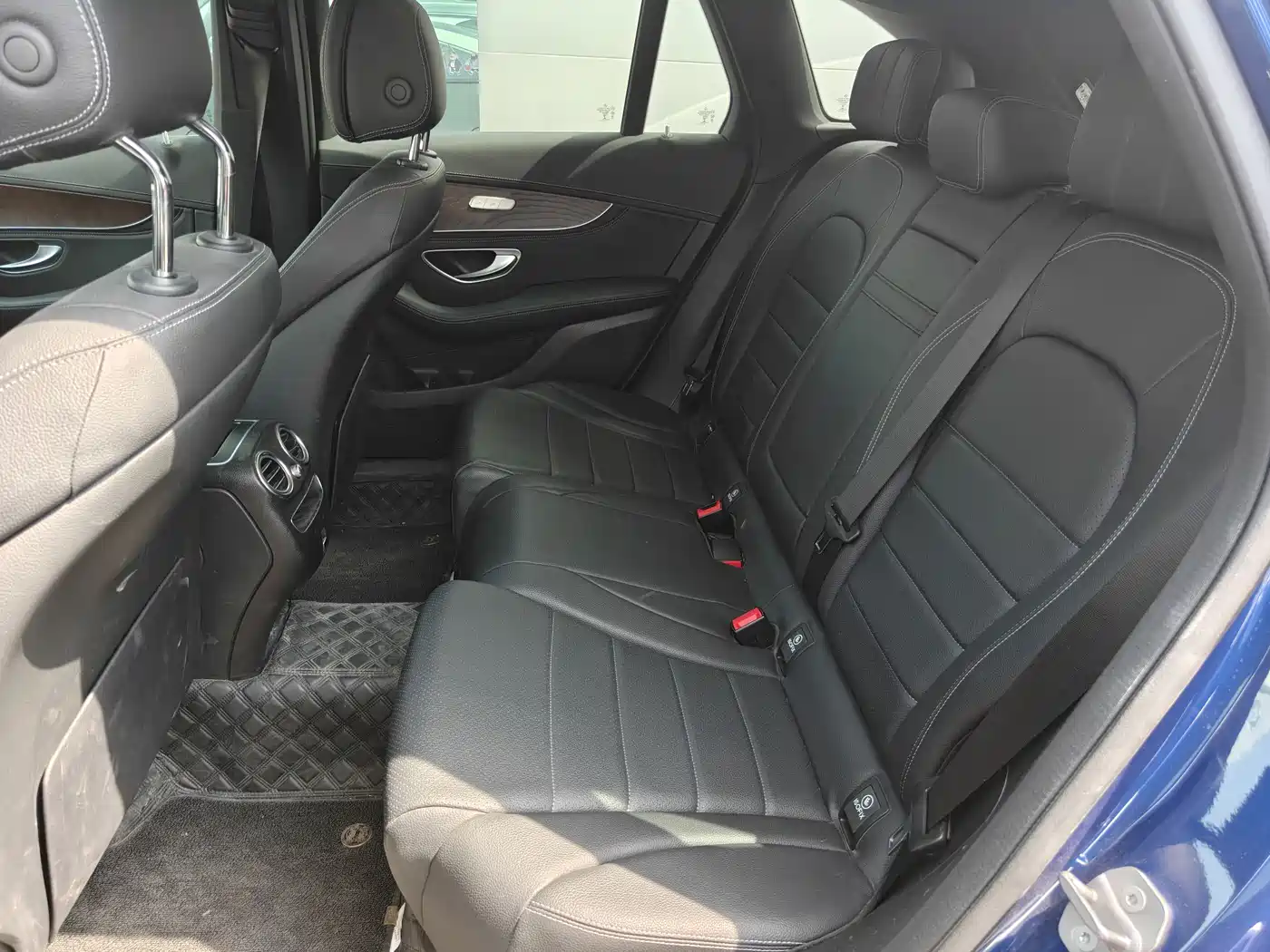 Mercedes-Benz GLC 2020 GLC 300 L 4MATIC Dynamic фото 4