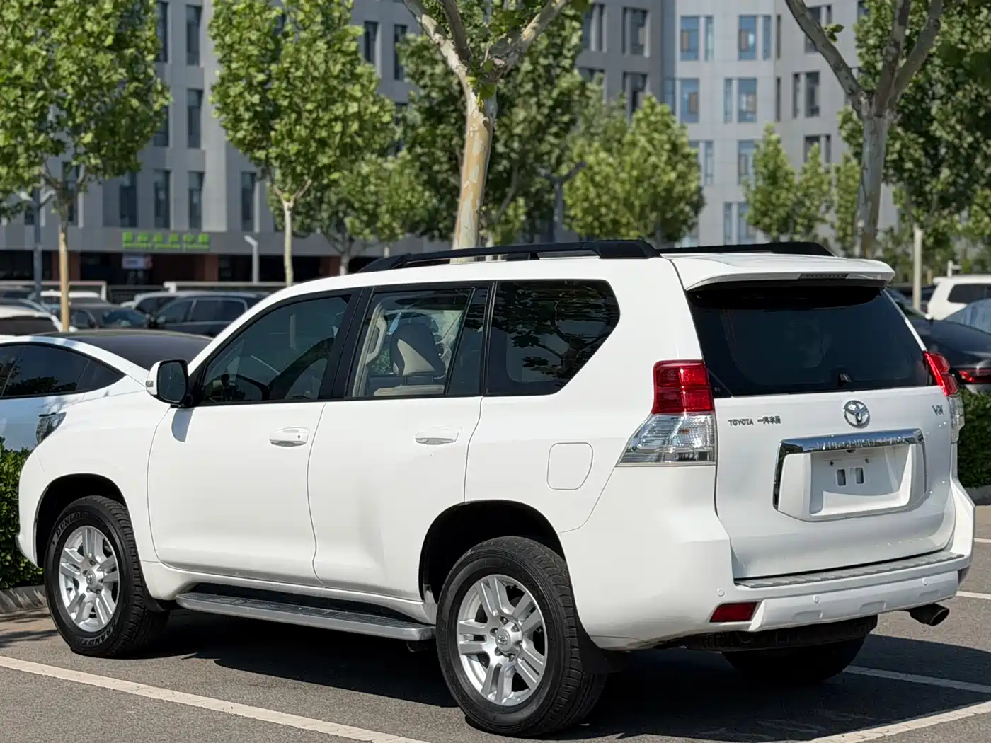 Toyota Prado 2010 4.0L Automatic VX NAVI фото 5