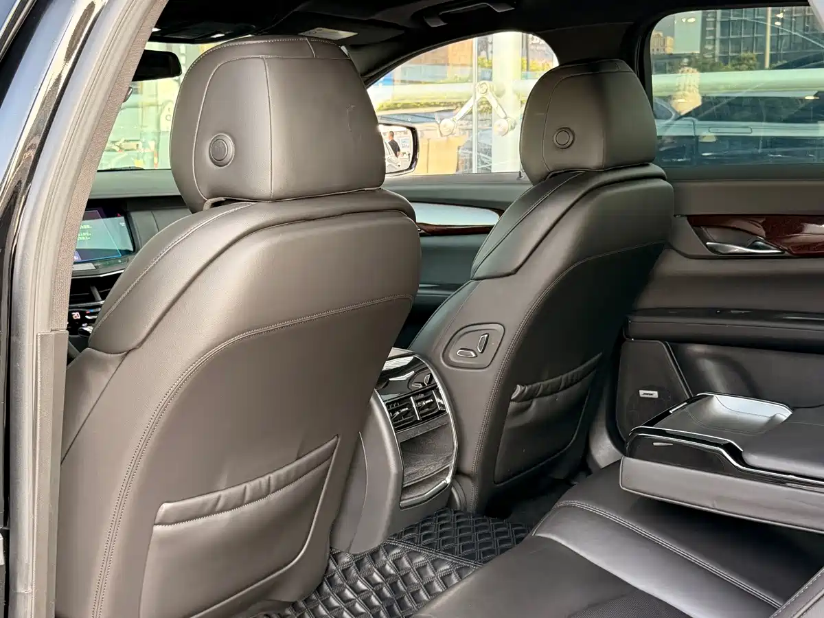 Фото 6 - Cadillac CT6