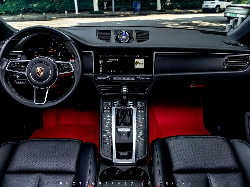 Porsche Macan 2020 Macan 2.0T фото 3