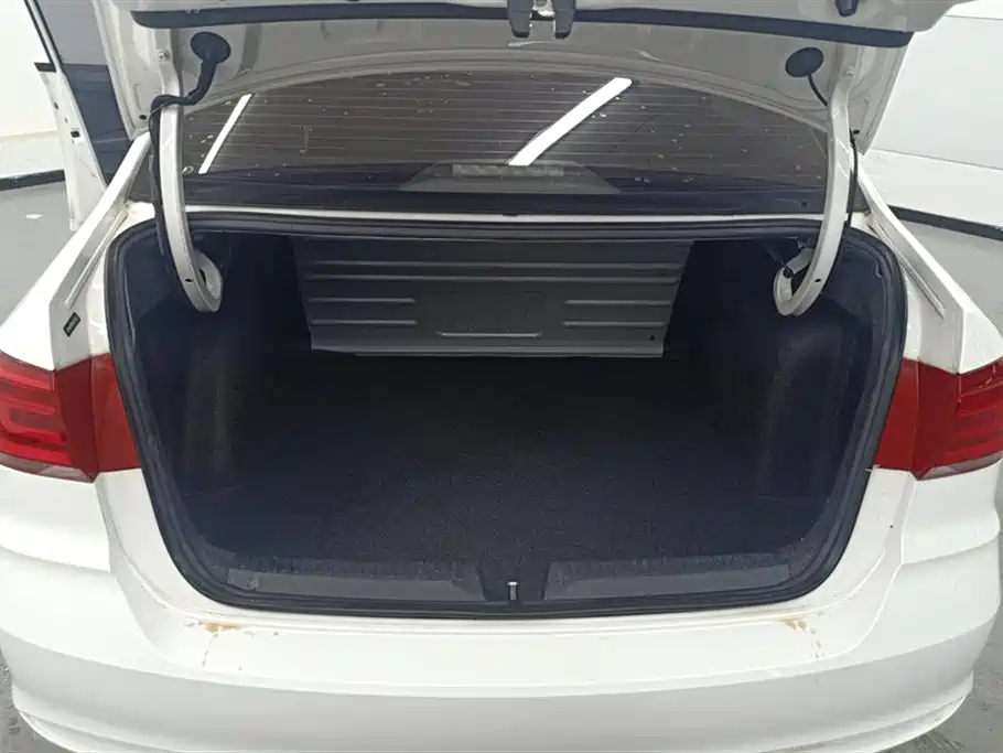 Volkswagen Santana 2021 1.5L Automatic Trend Edition фото 4