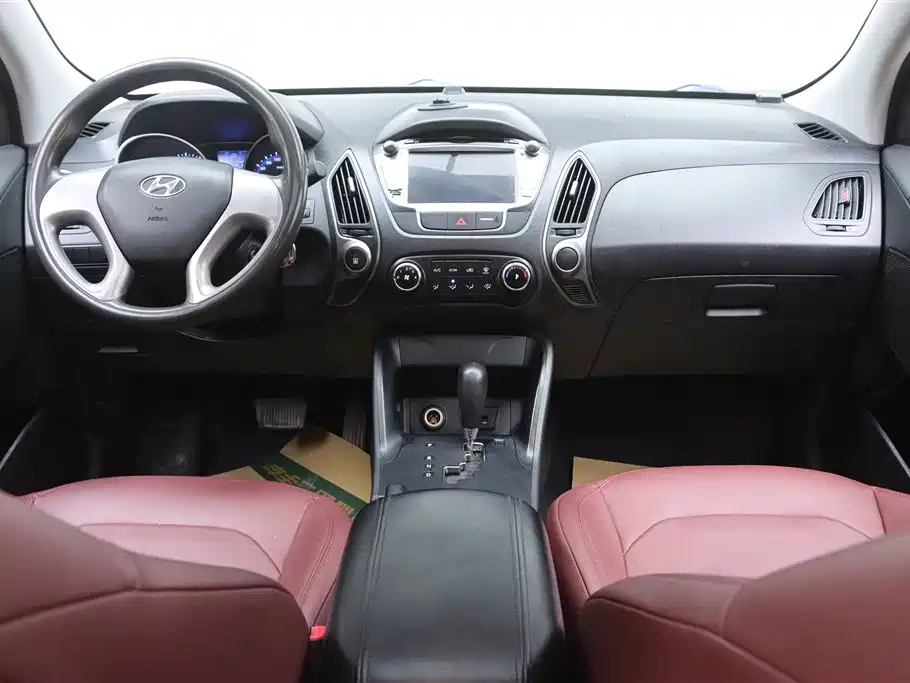 Hyundai Beijing Hyundai ix35 2015 2.0L Automatic 2WD Comfort China V фото 24
