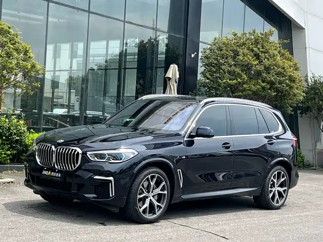 BMW X5 2023