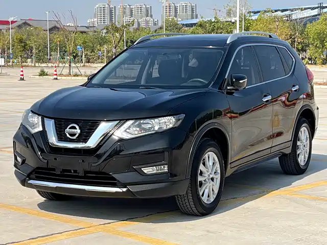 NISSAN QIJUN