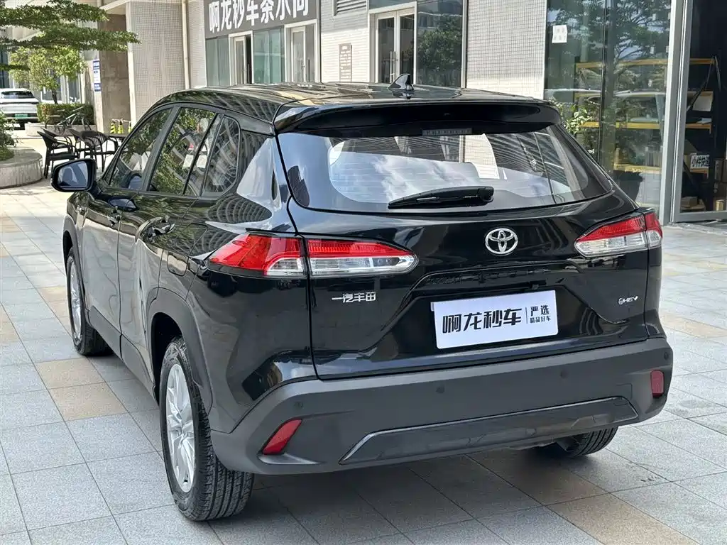Toyota Corolla Cross 2024 2.0L Smart Hybrid Dual Engine Pioneer Edition фото 20
