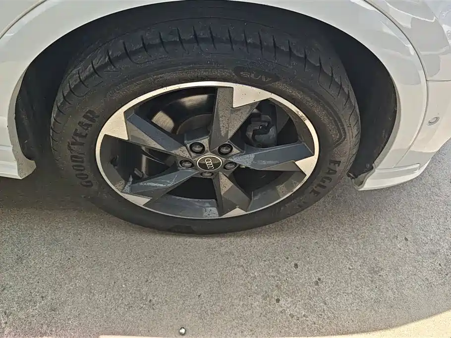 Audi Q3 2021 35 TFSI Fashion Sport фото 6