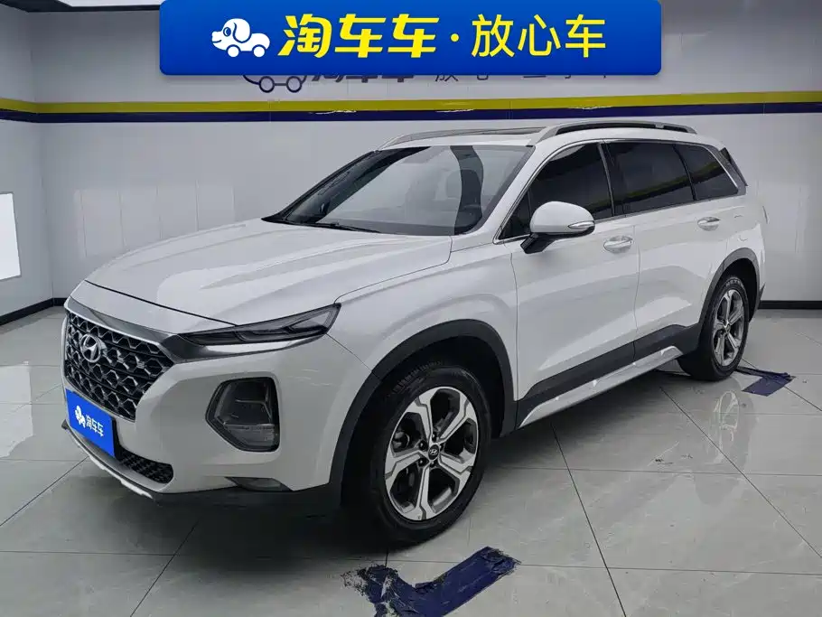 صورة 1 - Hyundai Santa Fe