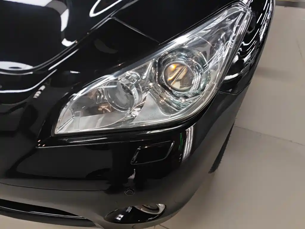 Infiniti Q70 2014 2013 Q70L 2.5L Premium