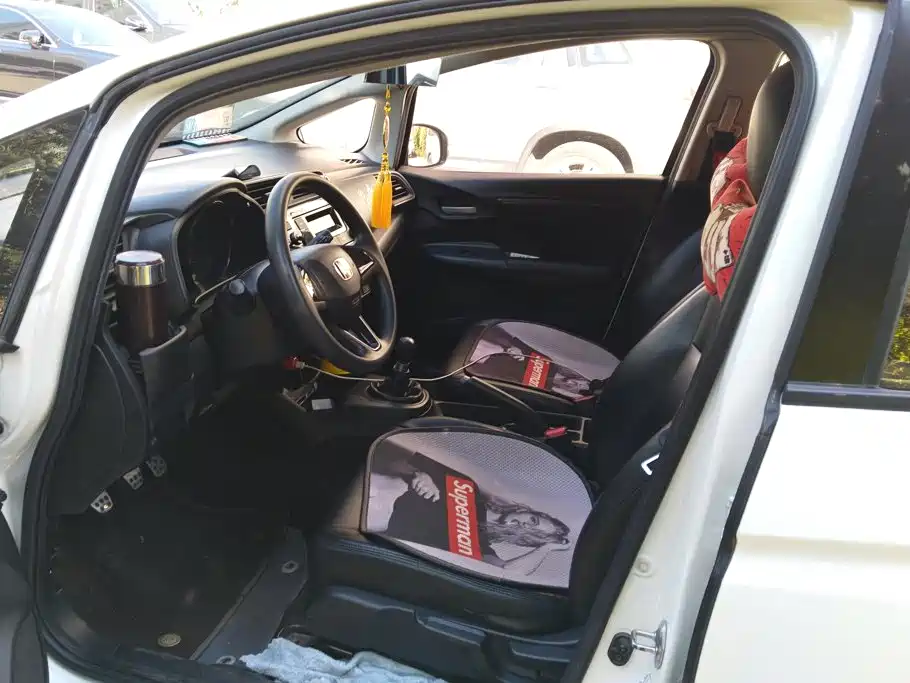 صورة 9 - Honda Fit