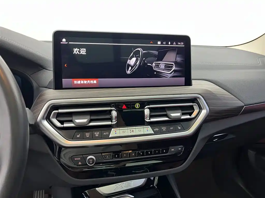 BMW X3 2022 Model Second Facelift xDrive30i Leading M Night Package фото 12