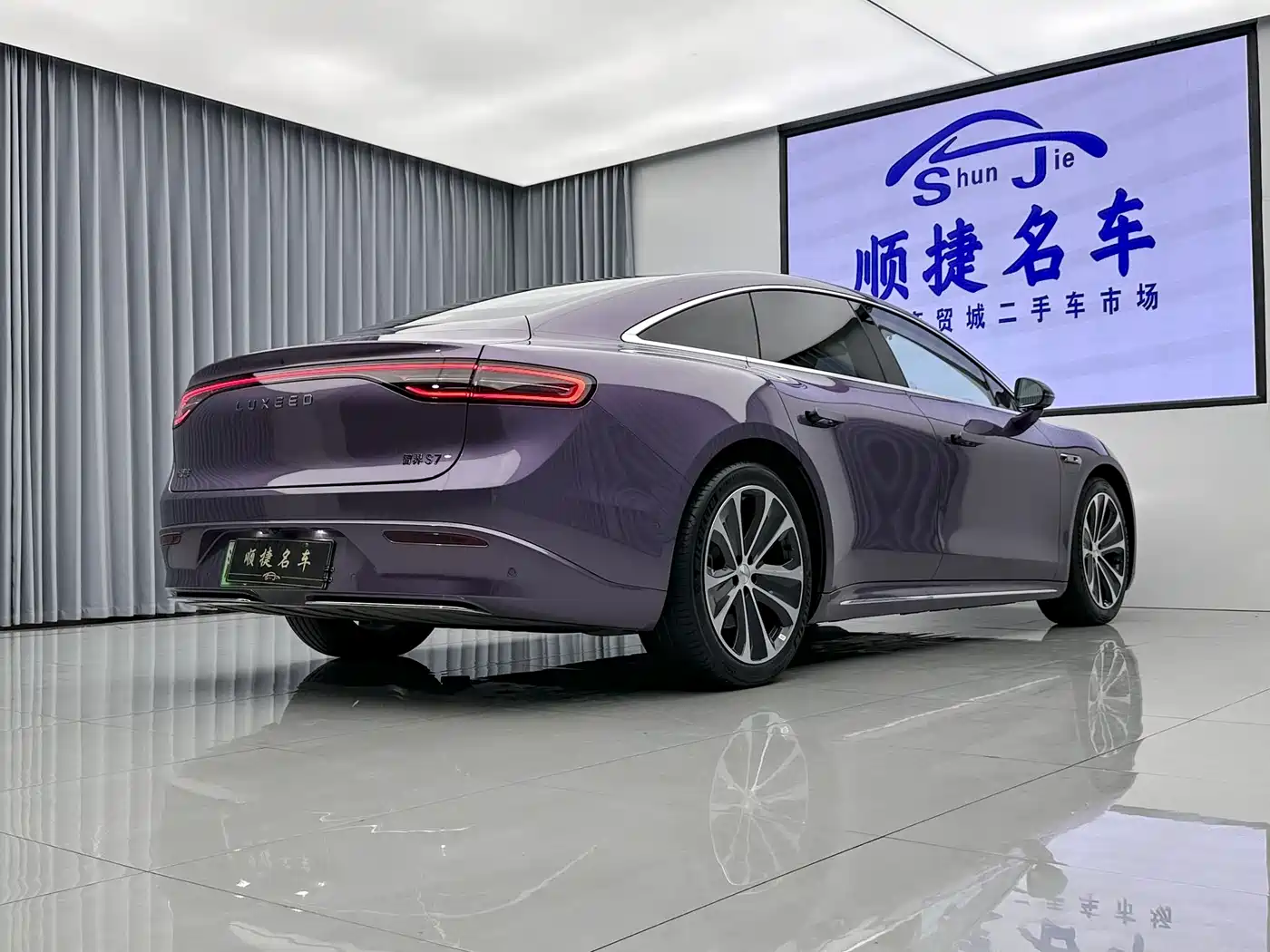 Фото 45 - Zhijie S7