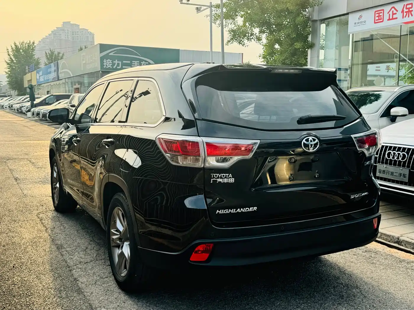 Toyota Highlander 2017 2.0T 4WD Premium 7-Seater фото 6