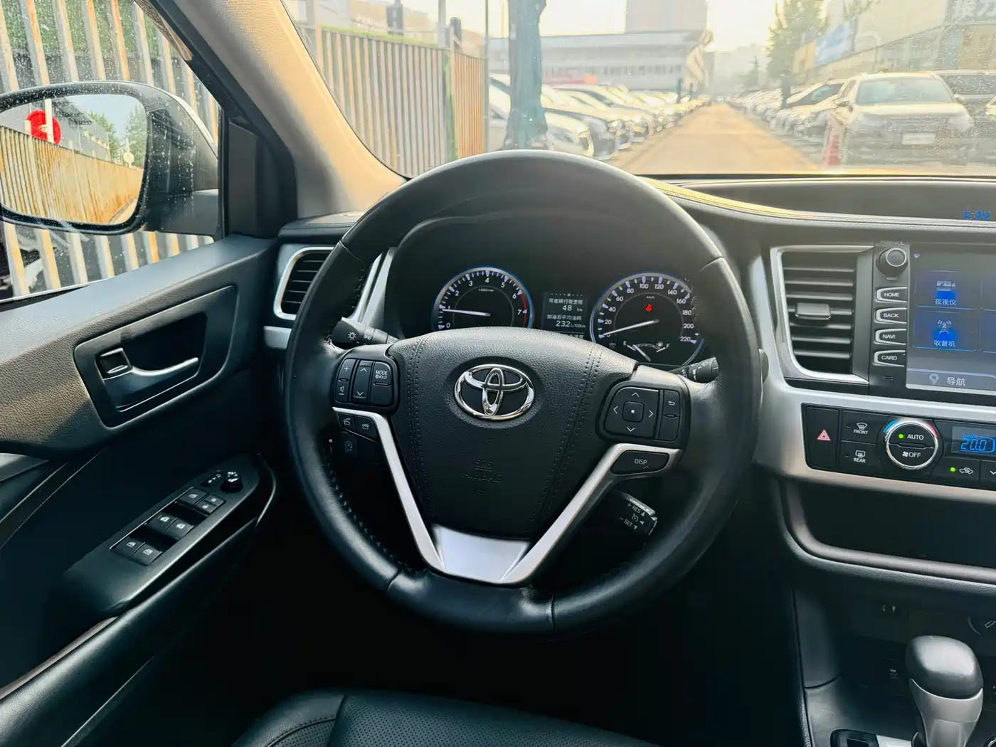 Toyota Highlander 2017 2.0T 4WD Premium 7-Seater фото 11