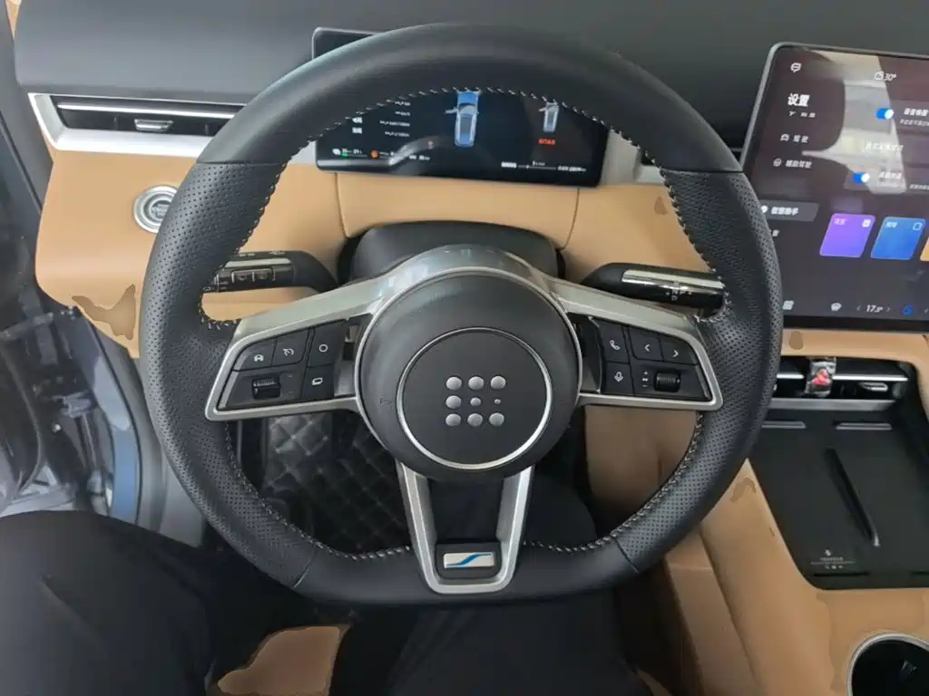 Landian E5 PLUS 2025 2025 165km Long Range 7-seater