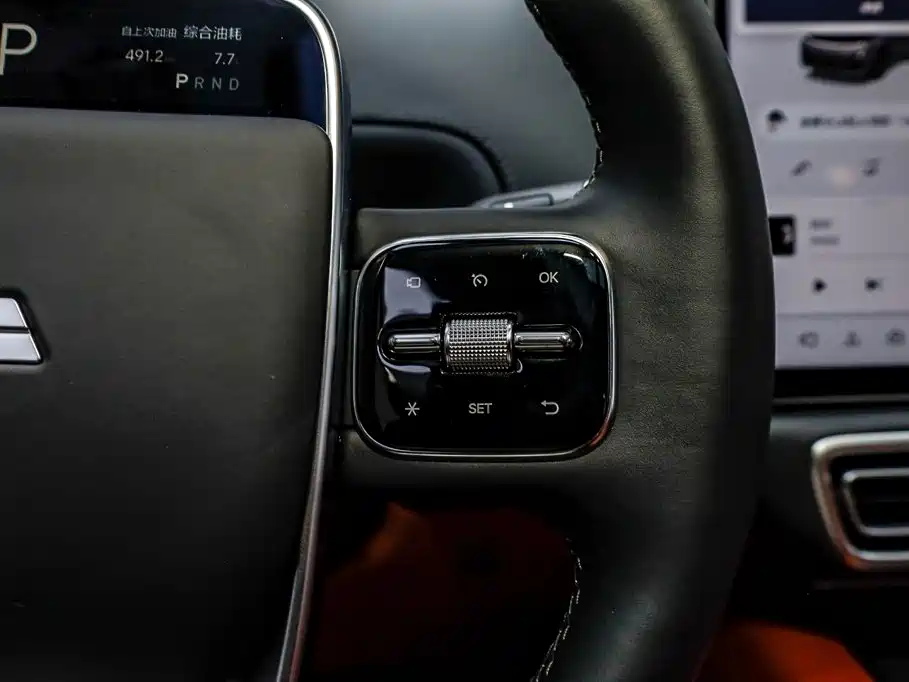 Li Auto Li L8 2025 2025 Max Smart Renewal Edition