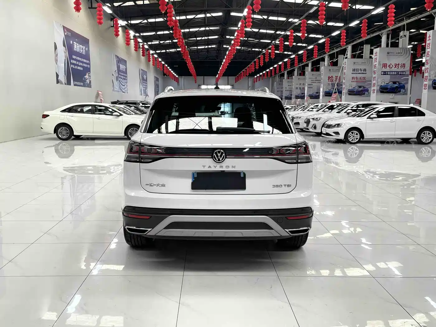 Volkswagen Tayron 2023 280TSI 2WD Luxury Plus Advanced Edition фото 5