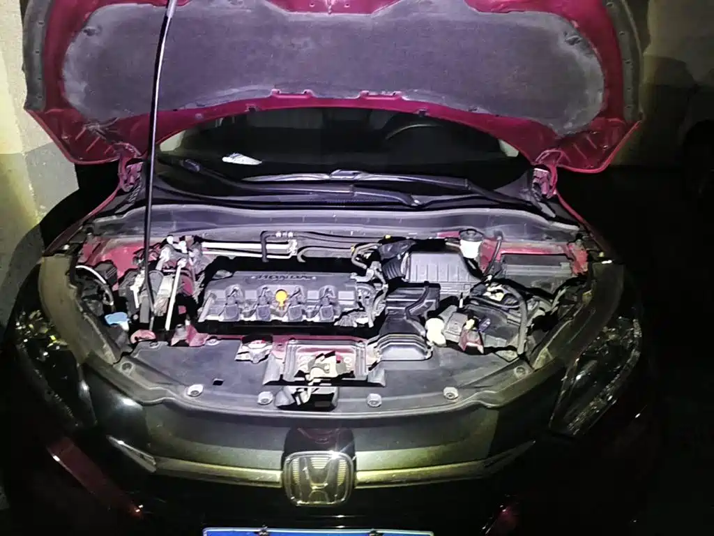 Photo 3 - Honda Vezel