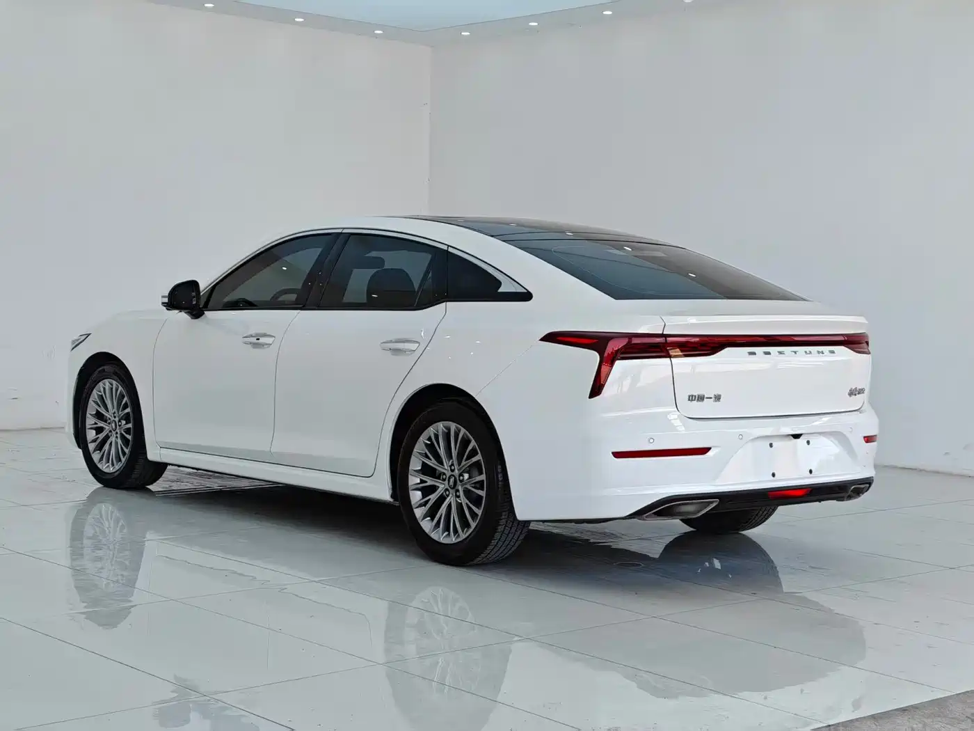 Besturn B70 2024 2024 Soaring Dragon Edition 1.5T Leading Leap